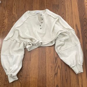 Urban Outfitters Cropped Button Long Sleeve